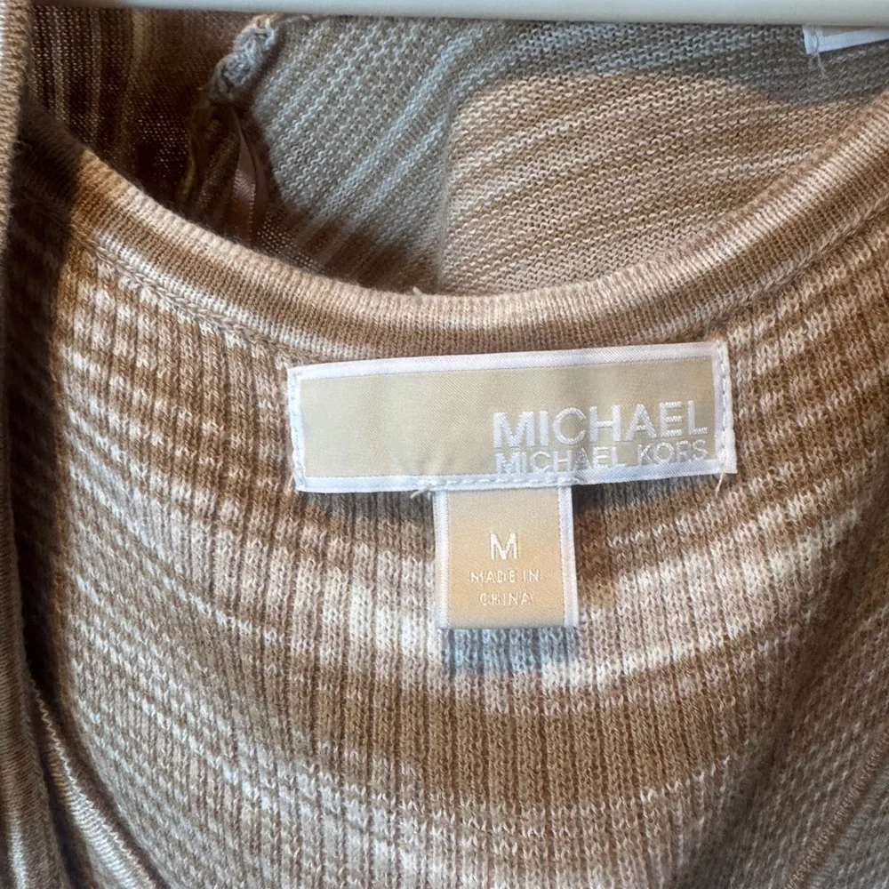 Michael Kors Beige Striped Women's‎ Sweater Set (Medium)